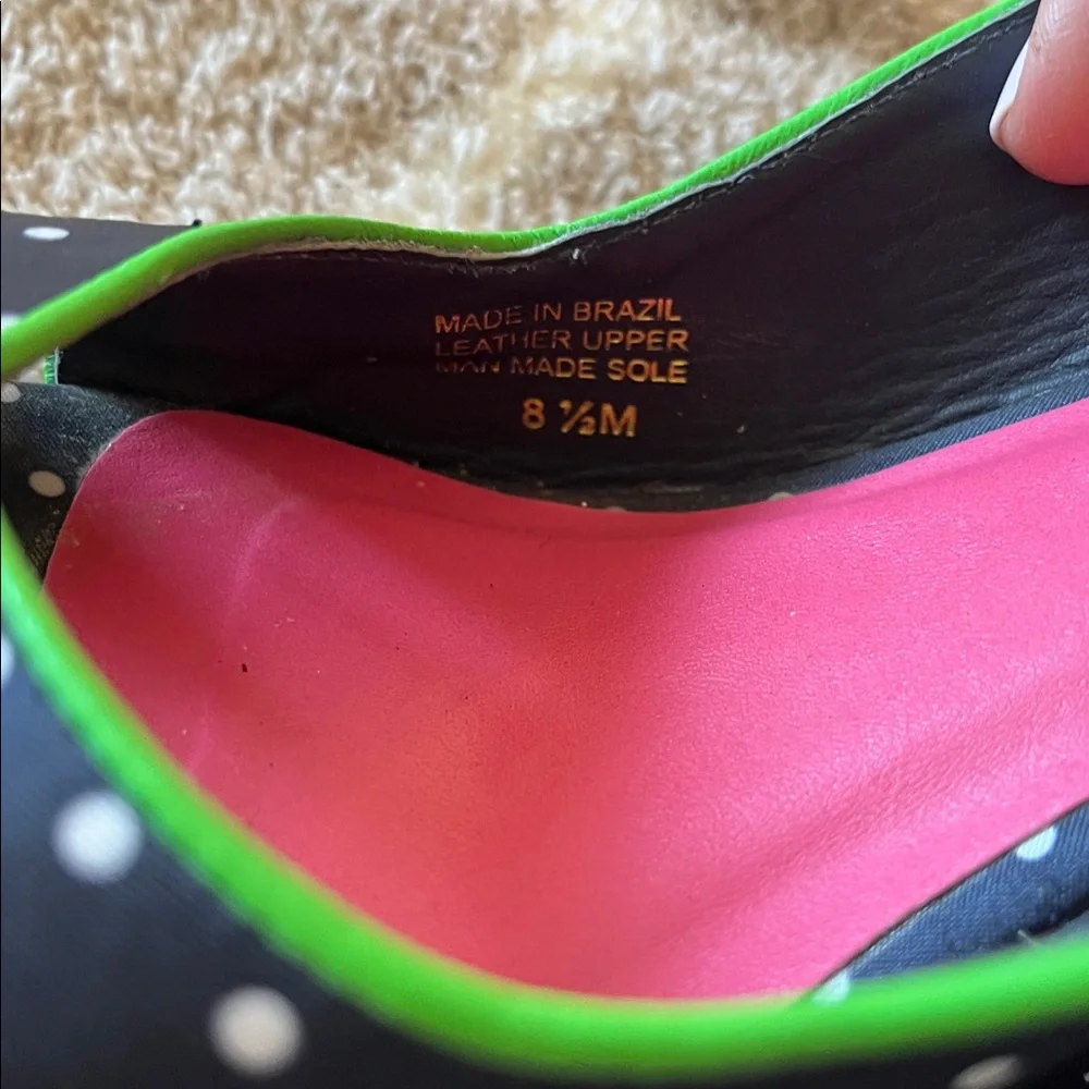 Lilly Pulitzer Navy and Green Polka Dot Heels - Picture 2 of 3